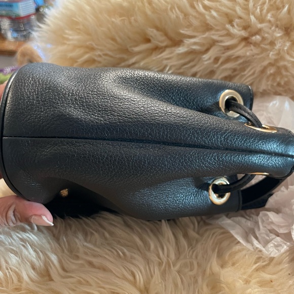 - - Mini Michael Kors Crossbody Shoulder Drawstring Bag Black Pebble - Picture 7 of 11